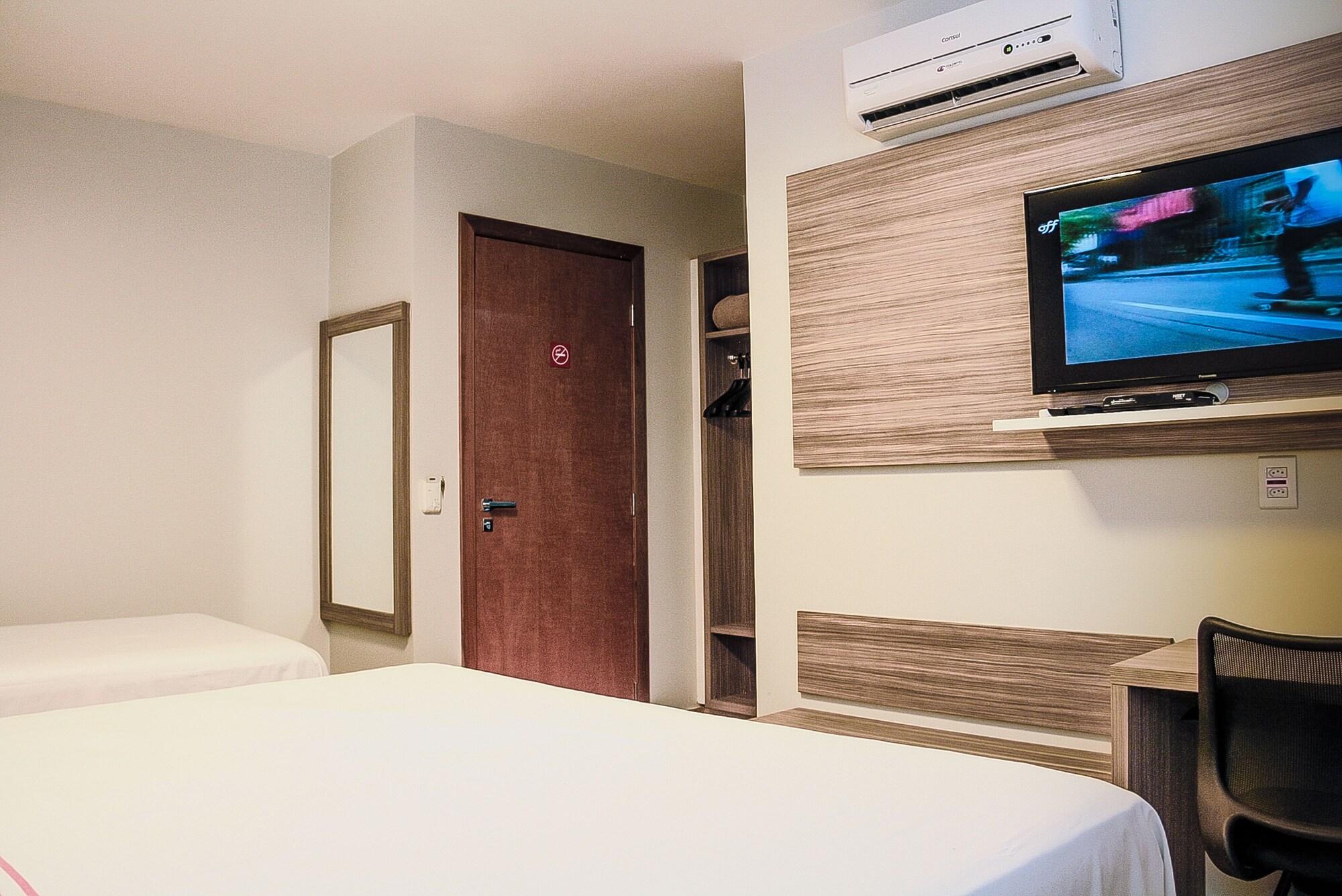 Hotel Rio Vermelho Goiânia Kültér fotó