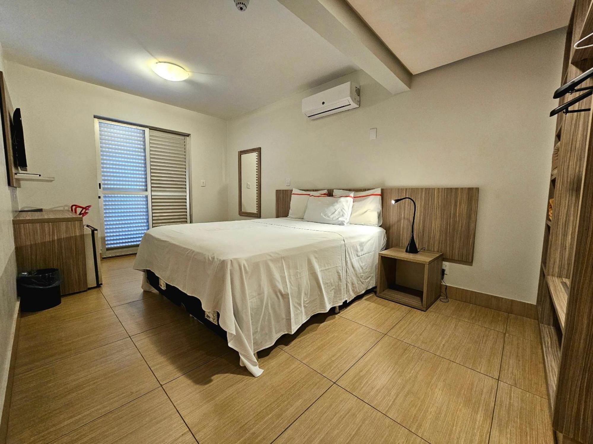 Hotel Rio Vermelho Goiânia Kültér fotó
